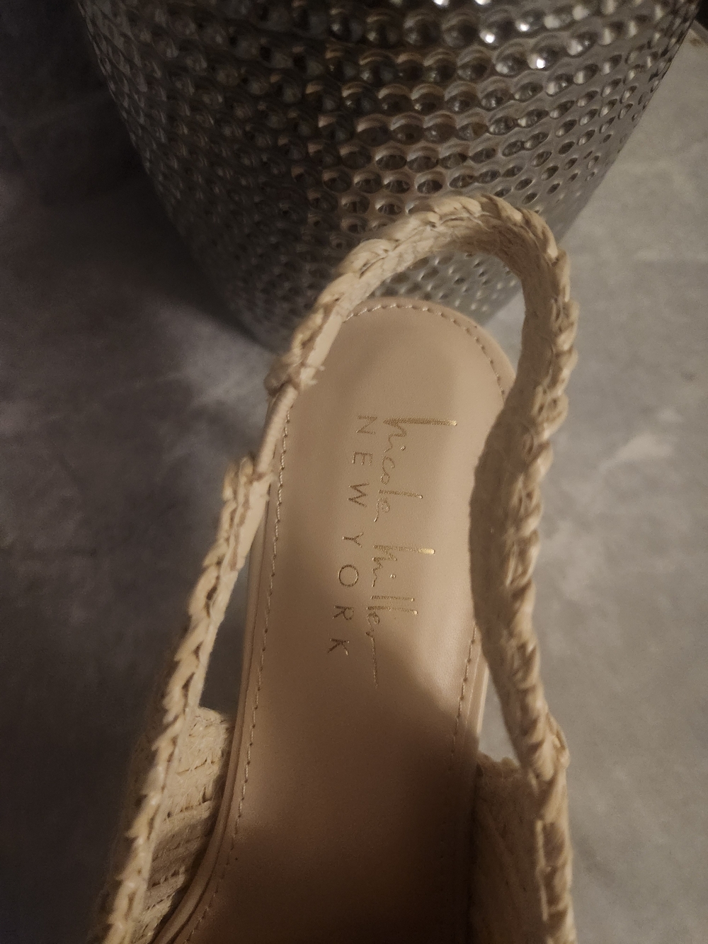 NEW - Woven Raffia Style Slingback Kitten Heels in Natural - Picture 3 of 6